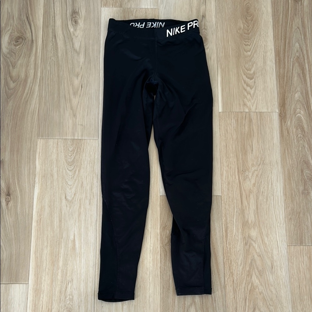 Nike Black Leggings for Everyday Comfort